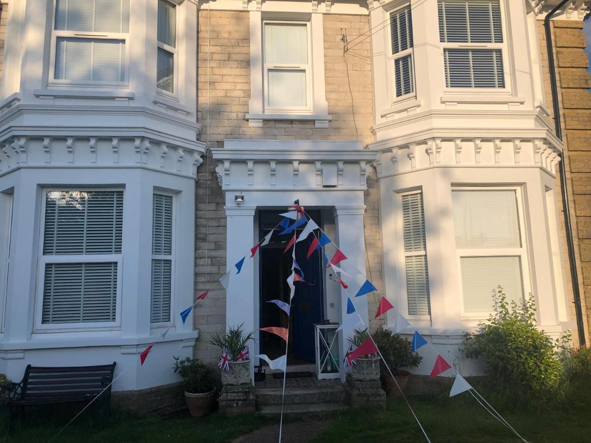 Lovely Spacious 3 Bedded First Floor Apartment Ryde  Bagian luar foto